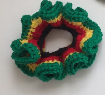 Jamaican flag scrunchie